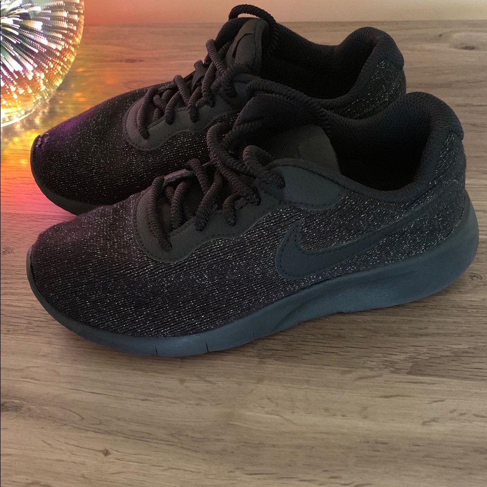 Girls Nike Sneakers